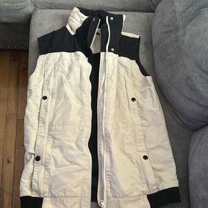 Marc Jacob’s Oversized Vest - Medium - new condition 🤍